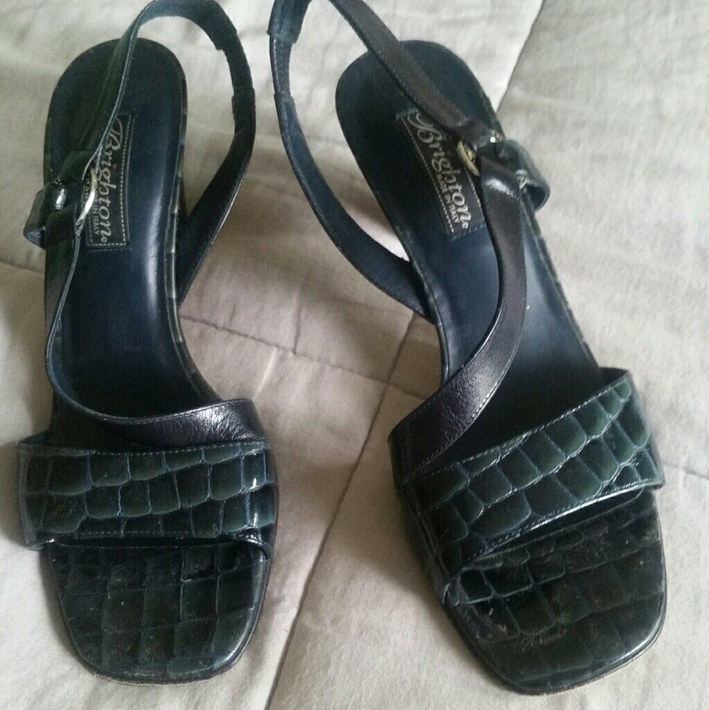 Women's shoes